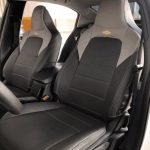 onix plus interior