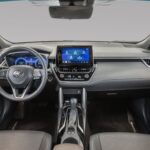 corolla cross 2025 interno1